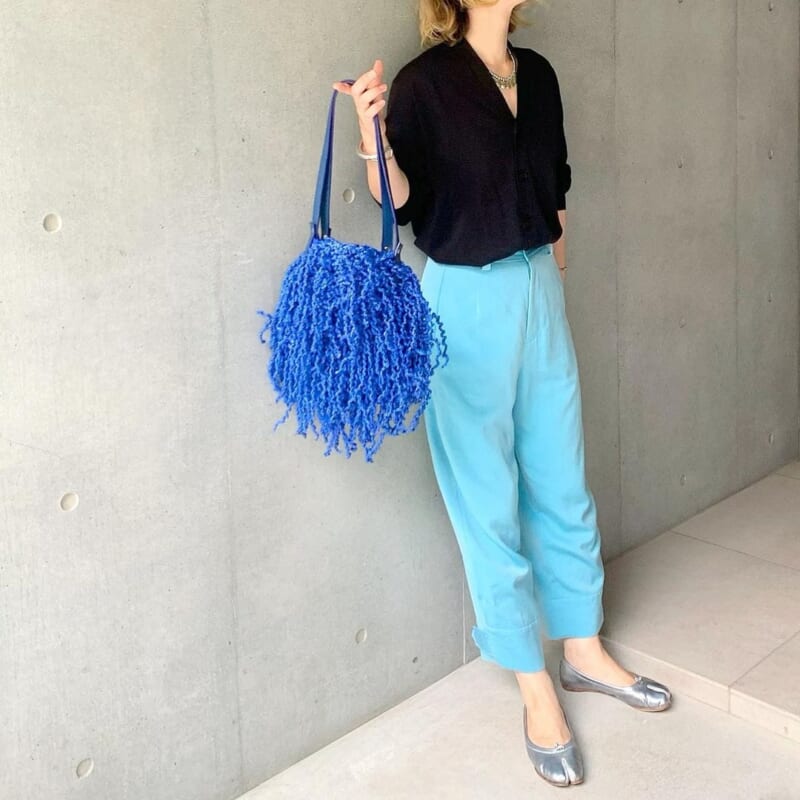 Blue color coordinate with UNIQLO + J’s men’s silk cotton knit cardigan.
