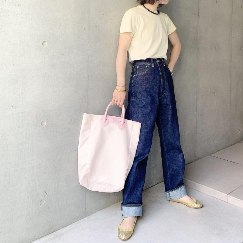2021 YOUNG & OLSEN Mook Book Appendix Big Tote Bag Famima Limited Pale Pink Very Cute